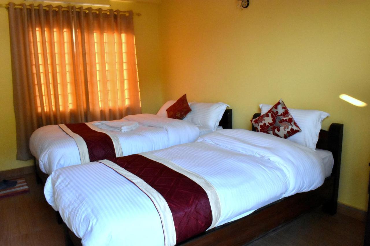 Yes Mi Heritage Pokhara Exterior photo